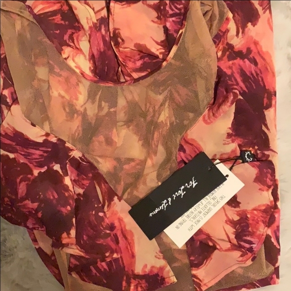 🍋For Love and Lemons Wild Roses Mini Dress - Picture 4 of 13